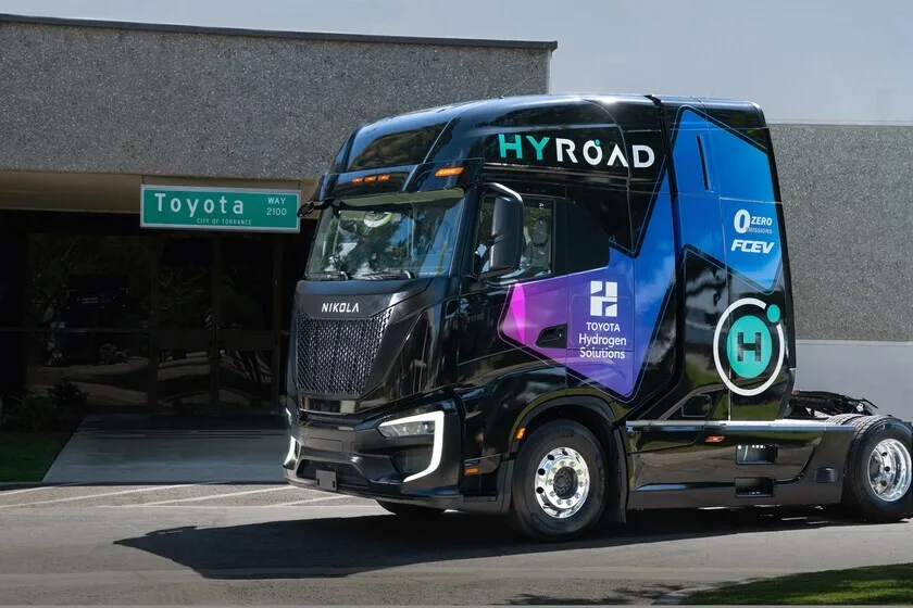 Una empresa rival quebrada, una denuncia y vehículos que no son suyos: la rocambolesca historia de Toyota y sus camiones de hidrógeno 